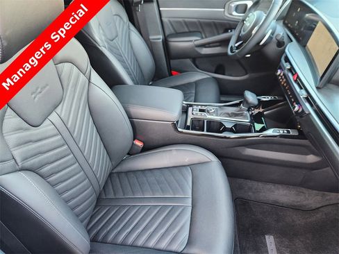 New 2025 Kia Sorento SX Prestige image 11