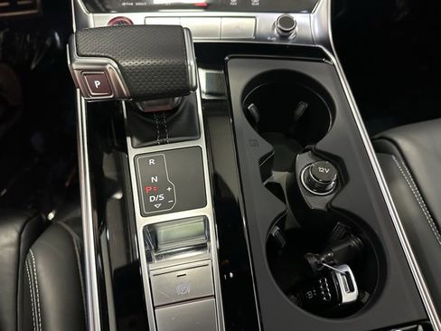 Used 2022 Audi RS 6 image 26