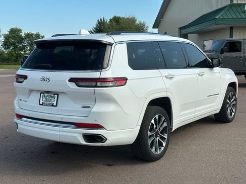 Used 2021 Jeep Grand Cherokee L Overland w/ Advanced Protech Group III AWD/4WD image 4