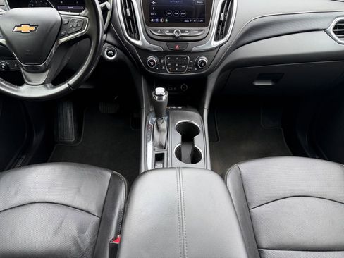 Used 2021 Chevrolet Equinox Premier image 19