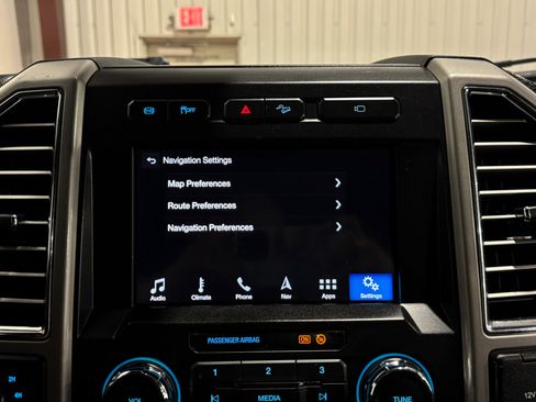 Used 2017 Ford F250 Lariat w/ Lariat Ultimate Package image 49