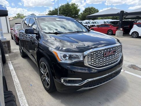 Used 2019 GMC Acadia Denali AWD/4WD image 2