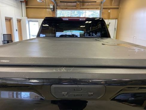 Used 2022 GMC Sierra 1500 Elevation w/ X31 Off-Road Package image 24