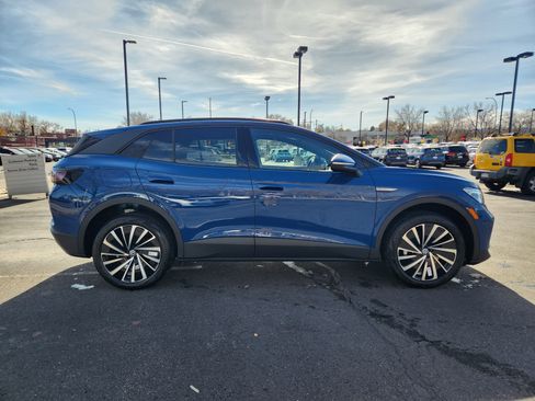 New 2025 Volkswagen ID.4 Pro image 8