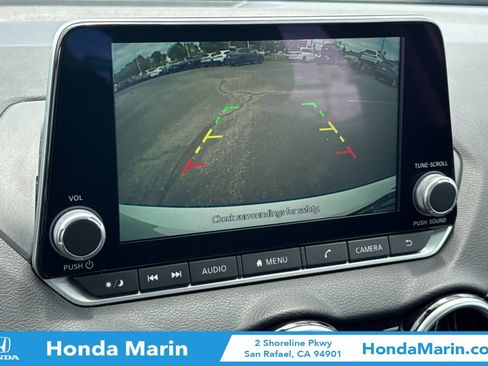 Used 2024 Nissan Sentra SV FWD image 23