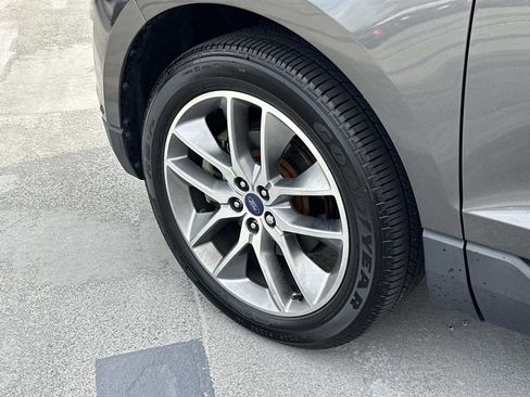 Used 2016 Ford Edge Titanium w/ Equipment Group 302A image 31