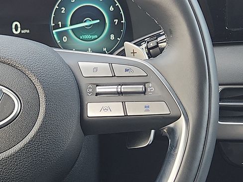 Used 2025 Hyundai Palisade Calligraphy AWD/4WD image 16