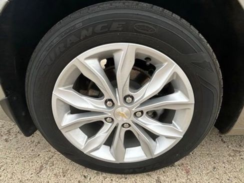 Used 2022 Chevrolet Malibu LT image 26