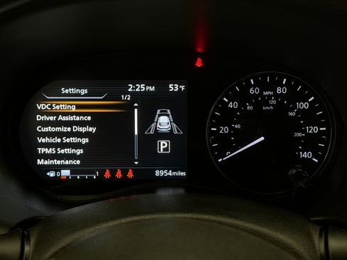 Used 2023 Nissan Kicks SV image 13