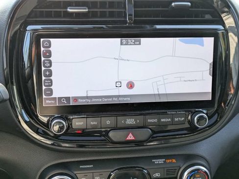Used 2023 Kia Soul GT-Line w/ GT-Line Technology Package FWD image 24