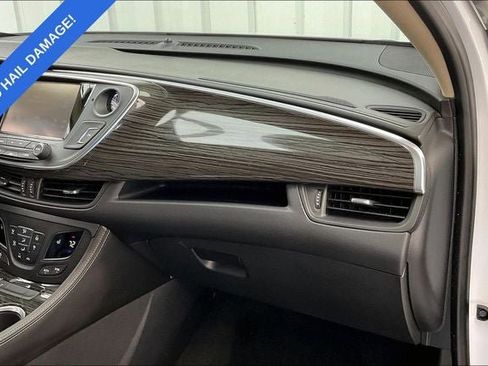 Used 2018 Buick Envision Essence FWD image 17