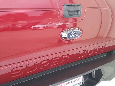 Used 2016 Ford F250 Lariat w/ Lariat Ultimate Package image 9