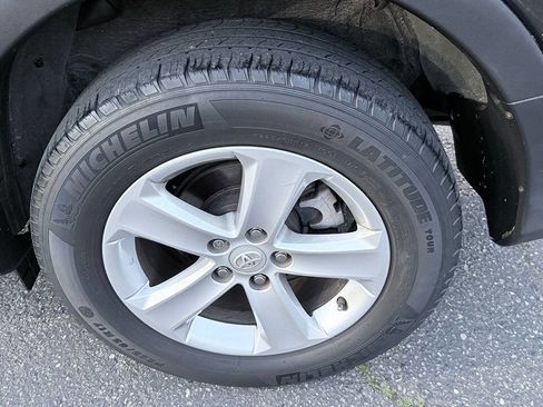 Used 2014 Toyota RAV4 XLE AWD/4WD image 43