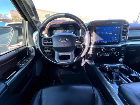 Used 2022 Ford F150 Lariat w/ Equipment Group 502A High image 6