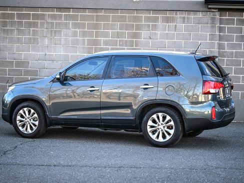 Used 2014 Kia Sorento EX w/ EX V6 Touring Package image 3
