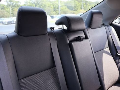 Used 2018 Toyota Corolla SE FWD image 14