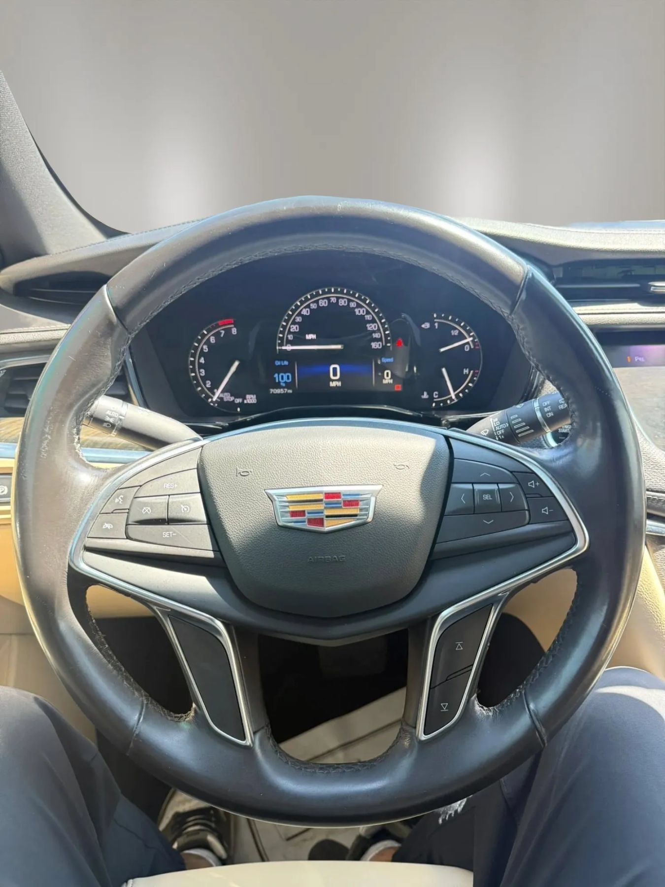 Used 2018 Cadillac XT5 FWD image 15