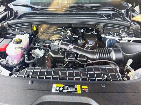 Used 2025 Jeep Grand Cherokee L Altitude image 6