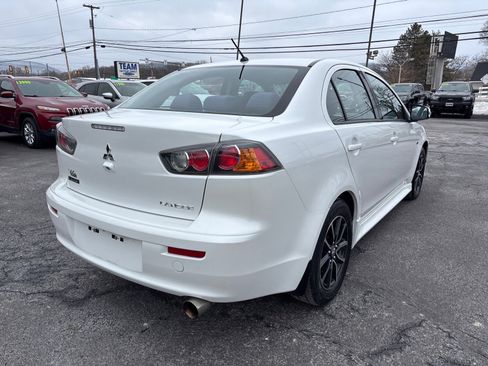 Used 2017 Mitsubishi Lancer ES image 7
