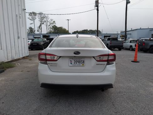 Used 2022 Subaru Impreza 2.0i Premium AWD/4WD image 7