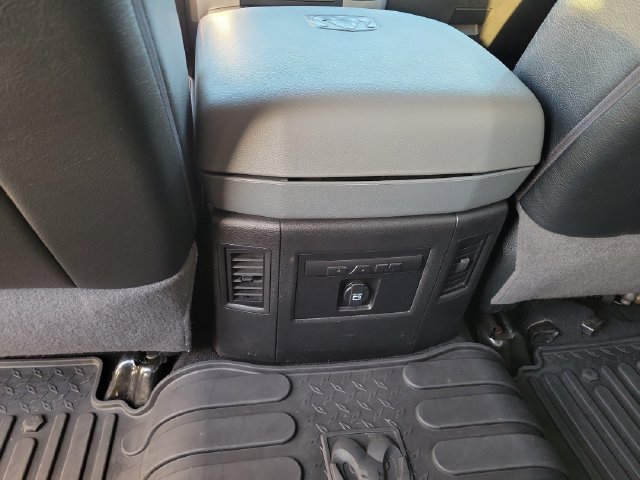 Used 2018 RAM 1500 Big Horn AWD/4WD image 31