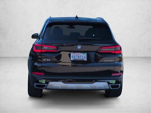 Used 2022 BMW X5 xDrive45e w/ Parking Assistance Package AWD/4WD image 7