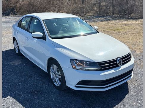 Used 2017 Volkswagen Jetta S image 1