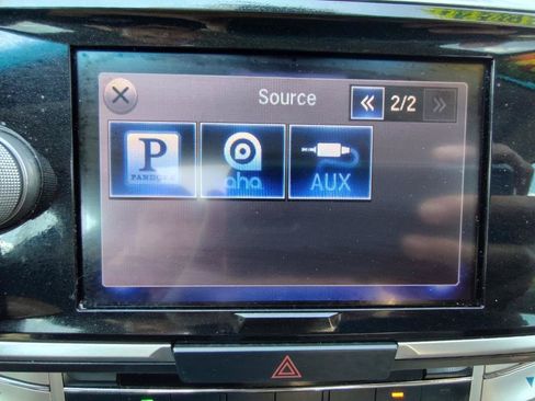 Used 2013 Honda Accord Touring image 25