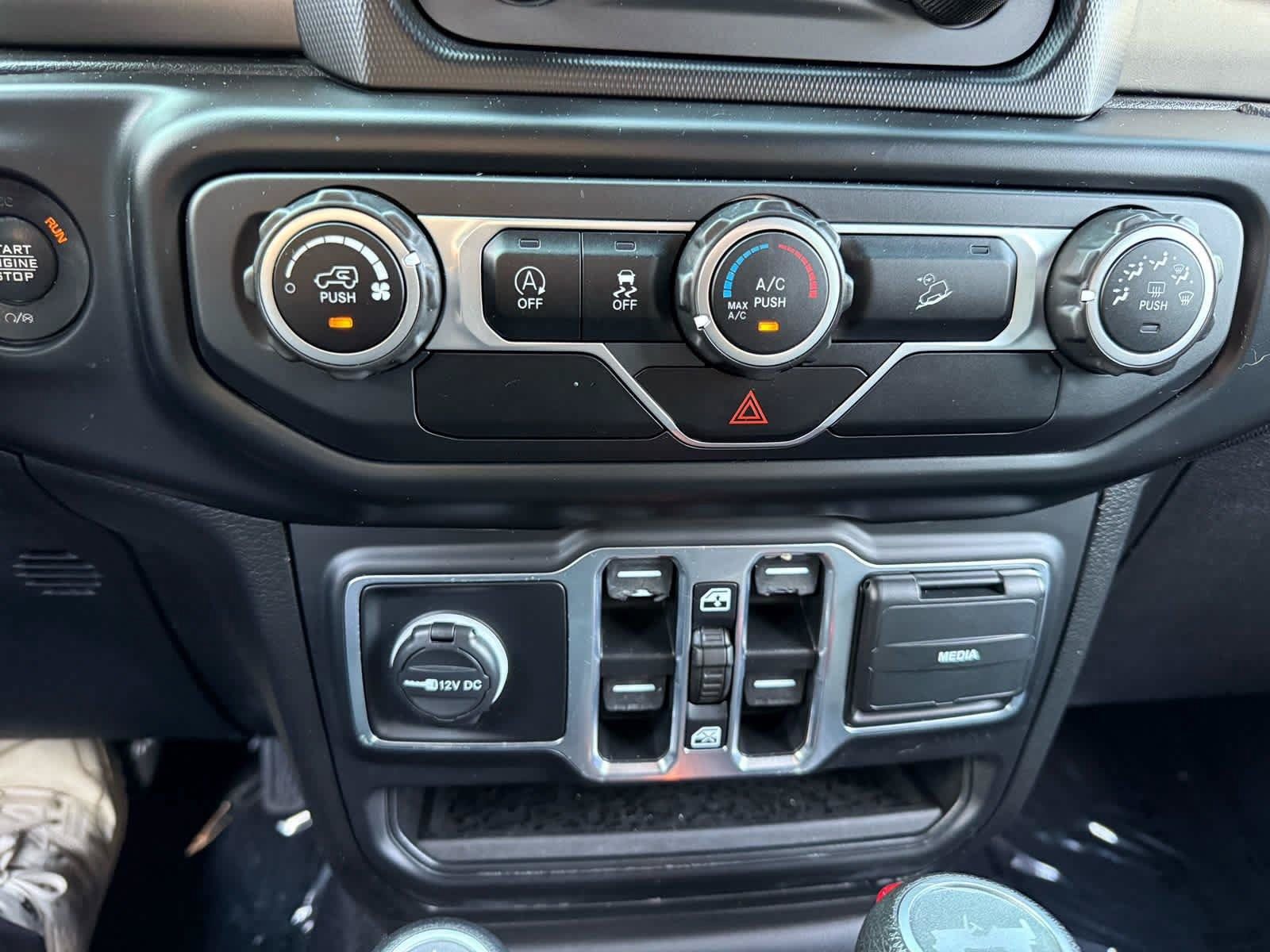 Used 2020 Jeep Wrangler Unlimited Sport S AWD/4WD image 20