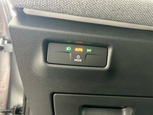 New 2025 Volkswagen Tiguan S image 15