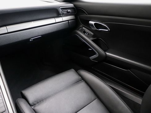 Used 2019 Porsche 911 Carrera S RWD image 32