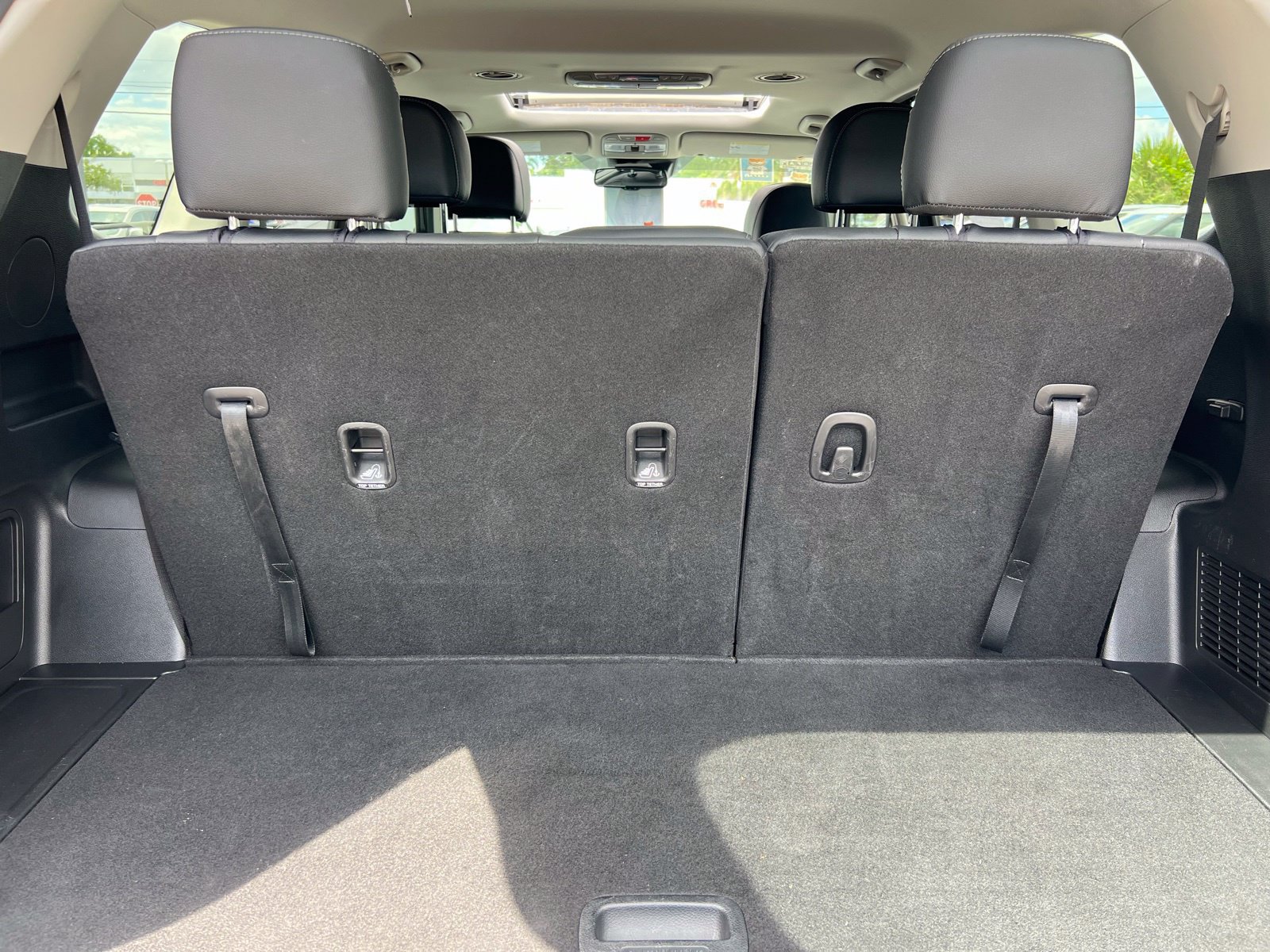Used 2025 Kia Telluride EX w/ EX Captain's Chair Package FWD image 20