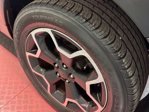 Used 2014 Subaru Crosstrek 2.0i Limited image 35