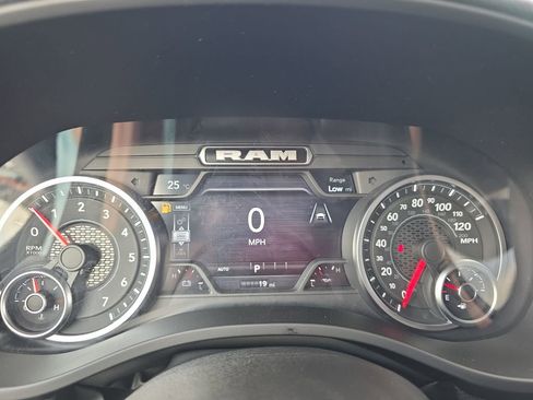 New 2026 RAM 1500 Big Horn AWD/4WD image 16