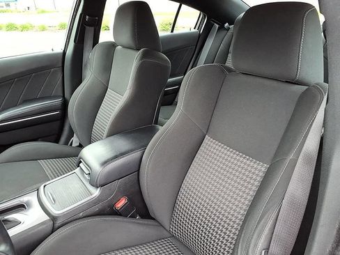 Used 2019 Dodge Charger R/T RWD image 21