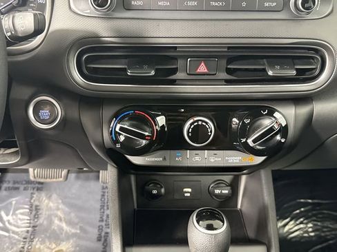 Used 2023 Hyundai Kona SEL AWD/4WD image 9