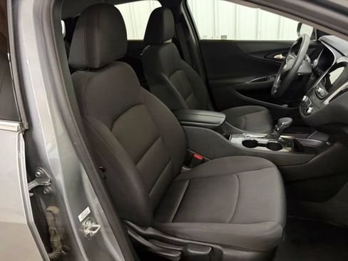 Used 2023 Chevrolet Malibu LT FWD image 21