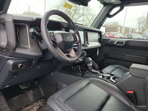 New 2026 Ford Bronco Badlands image 21