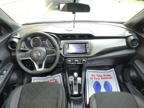 Used 2020 Nissan Kicks S FWD image 23