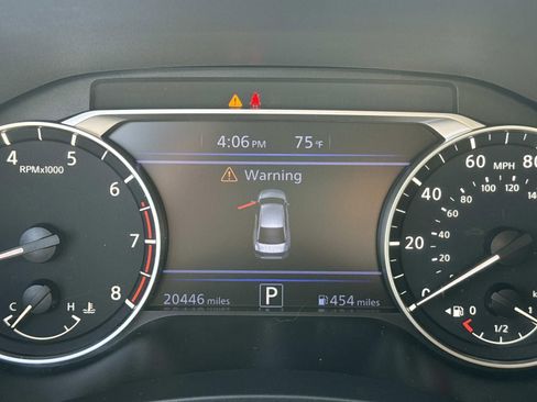 Used 2025 Nissan Altima 2.5 SR FWD image 27