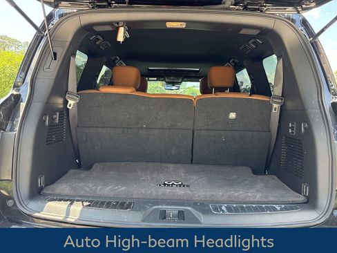 Certified 2024 INFINITI QX80 Sensory w/ Cargo Package AWD/4WD image 11