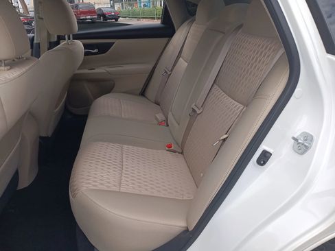 Used 2017 Nissan Altima 2.5 S w/ Power Driver Seat Package FWD image 12