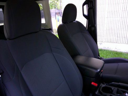 Used 2020 Jeep Wrangler Unlimited Sport S AWD/4WD image 61