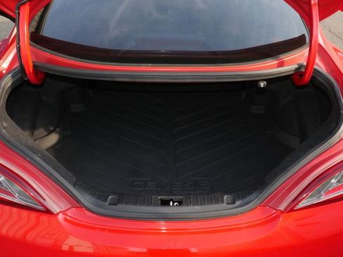 Used 2013 Hyundai Genesis 2.0T image 6