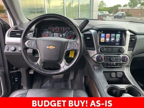 Used 2020 Chevrolet Suburban LT AWD/4WD image 17