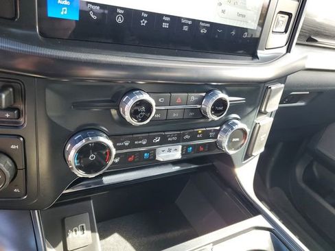 Used 2025 Ford F150 Lariat w/ Equipment Group 501A Mid image 23