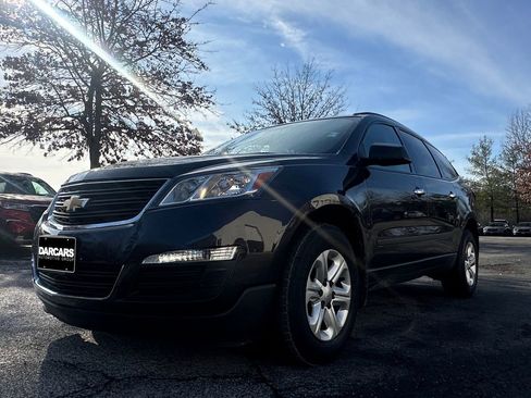 Used 2016 Chevrolet Traverse LS image 32