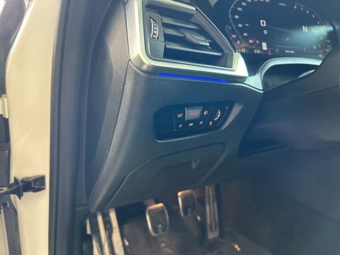 Used 2021 BMW M4 Coupe w/ Executive Package image 37