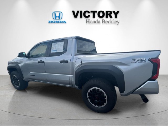 Used 2024 Toyota Tacoma TRD Off-Road AWD/4WD image 3