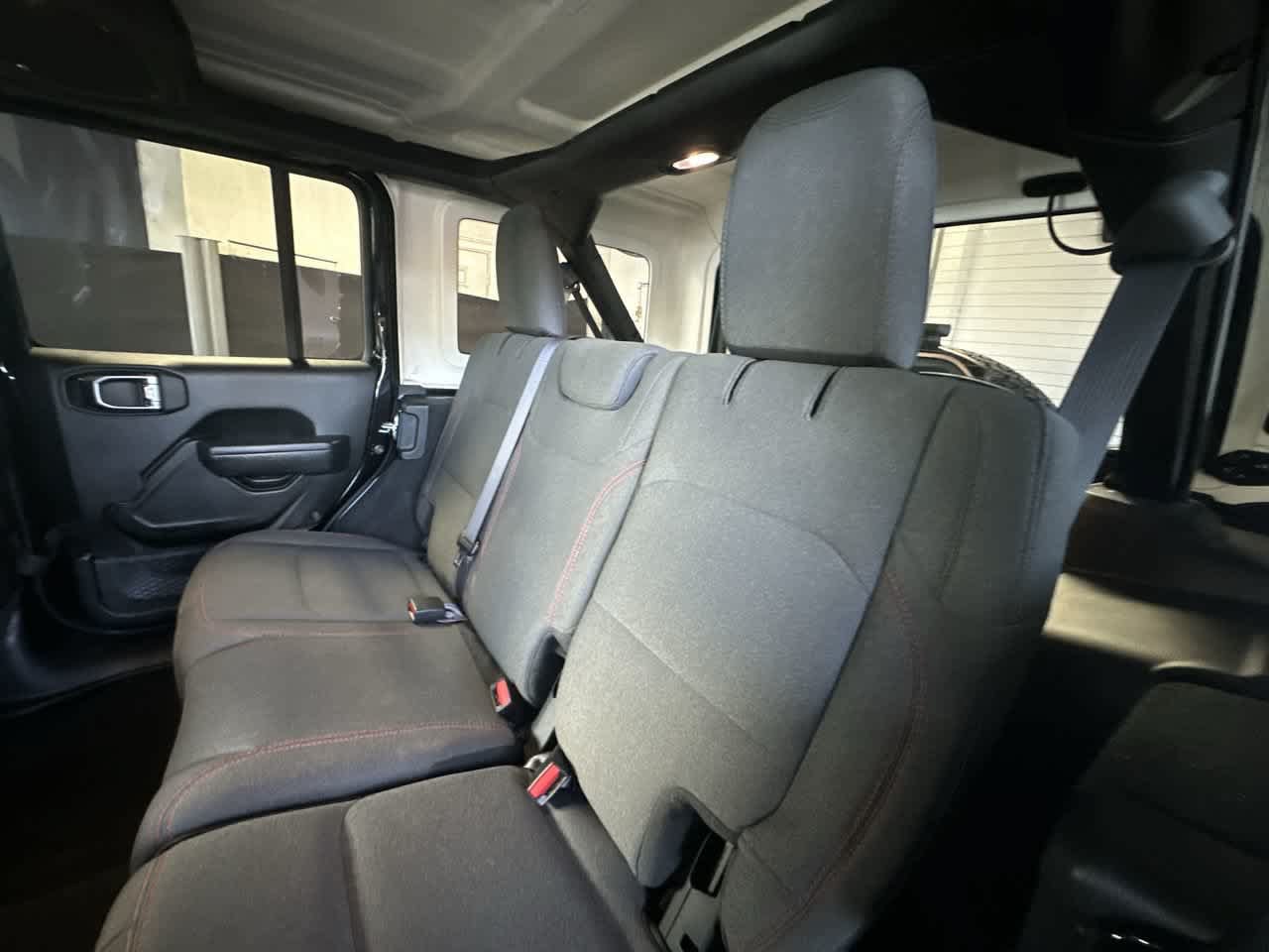 Used 2026 Jeep Wrangler Unlimited Rubicon AWD/4WD image 22